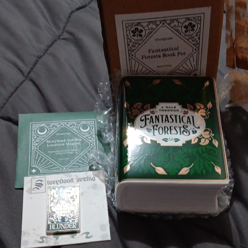 Fantastical Forests Book Pot And Storybook Setting Magnet -Illumicrate Bundle